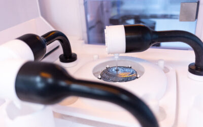 HBr Wet Etching of InP: Precision Single-Wafer Uniformity and Selectivity